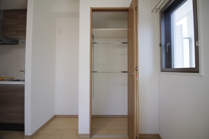 物件内観写真20　(収納)