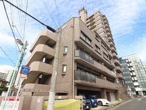 ＭＡＪＥＳＴＹハイツ御成外観写真