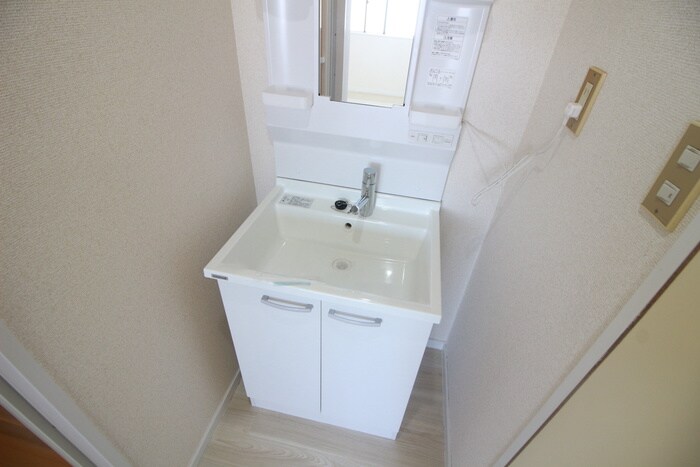 物件内観写真13　(洗面)