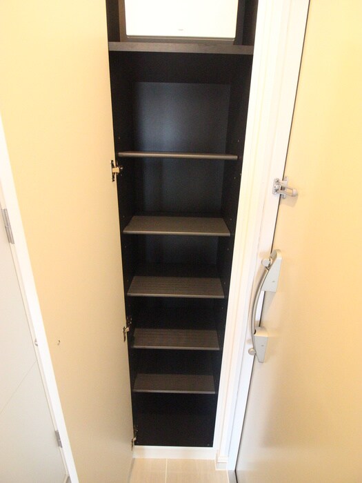 物件内観写真12　(靴箱)