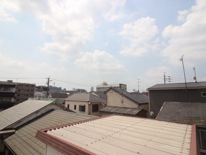 物件内観写真18　(室内からの展望)