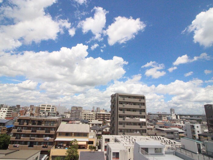 物件内観写真18　(室内からの展望)