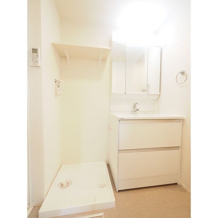 物件内観写真6　(洗面)