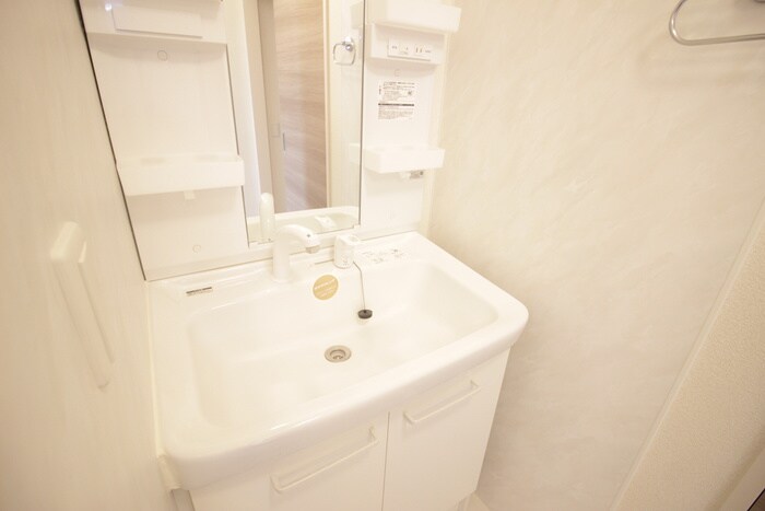 物件内観写真10　(洗面)