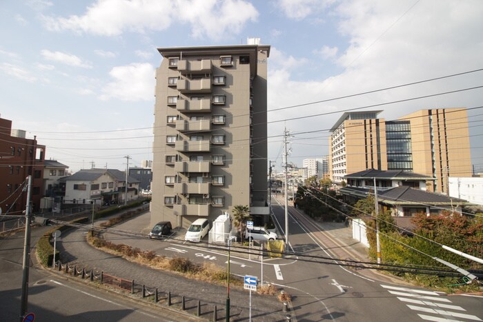 物件内観写真22　(室内からの展望)