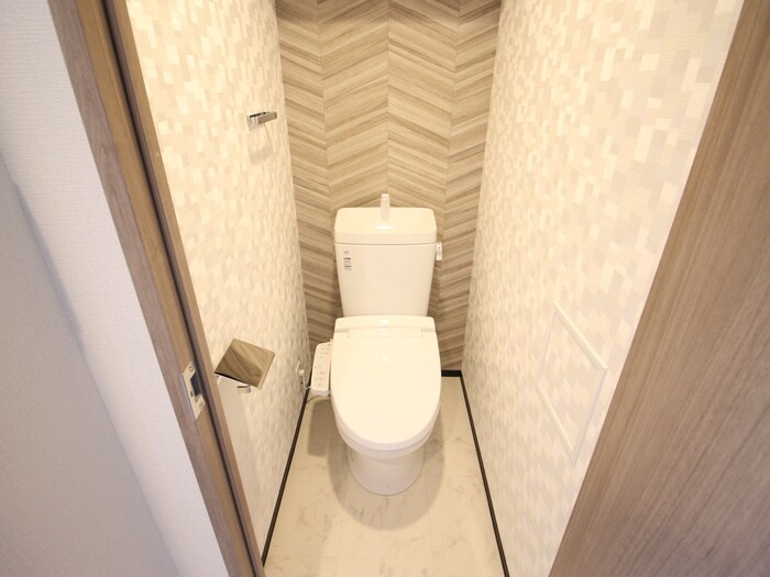 物件内観写真11　(トイレ)