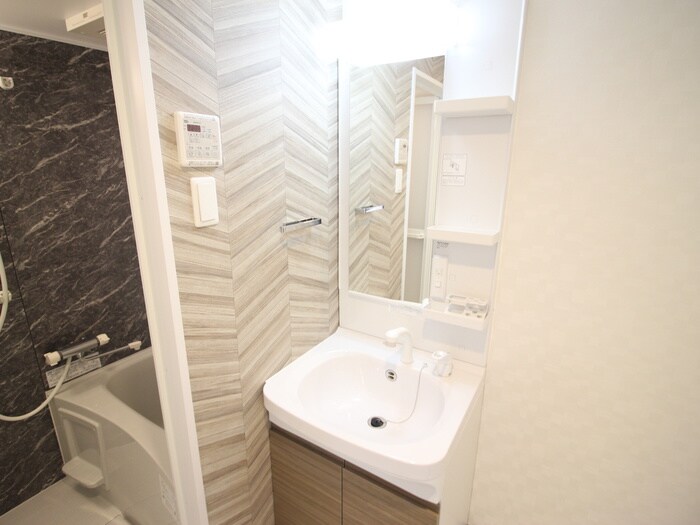 物件内観写真12　(洗面)