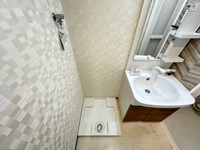 物件内観写真17　(洗濯機置場)