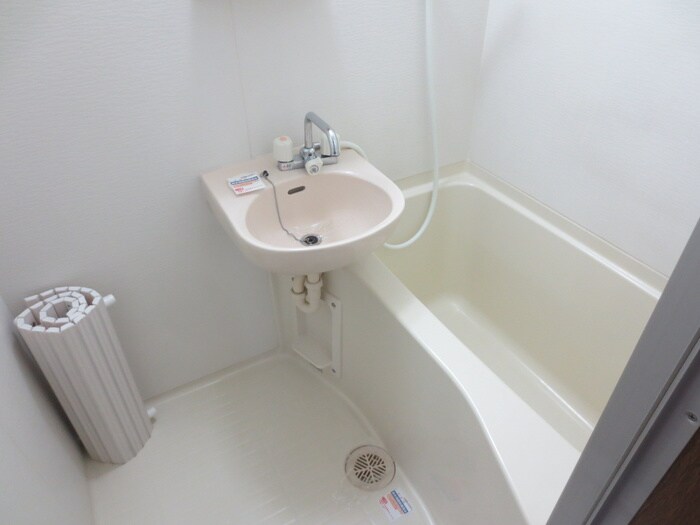 物件内観写真9　(バス／シャワールーム等)
