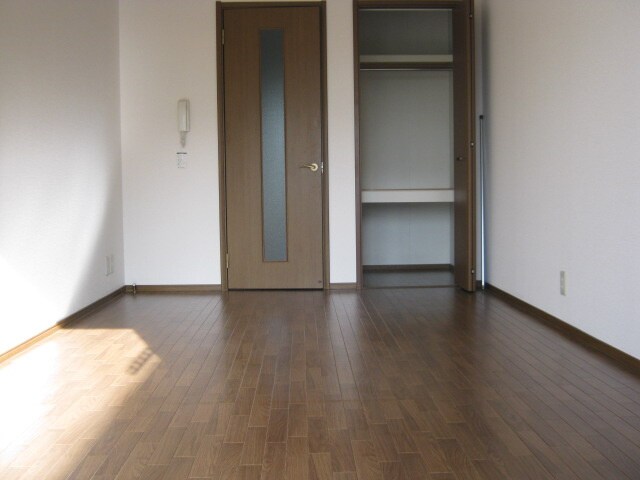 物件内観写真12　(居室)