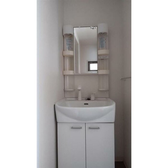 物件内観写真10　(洗面)