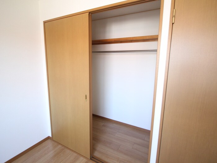 物件内観写真14　(収納)
