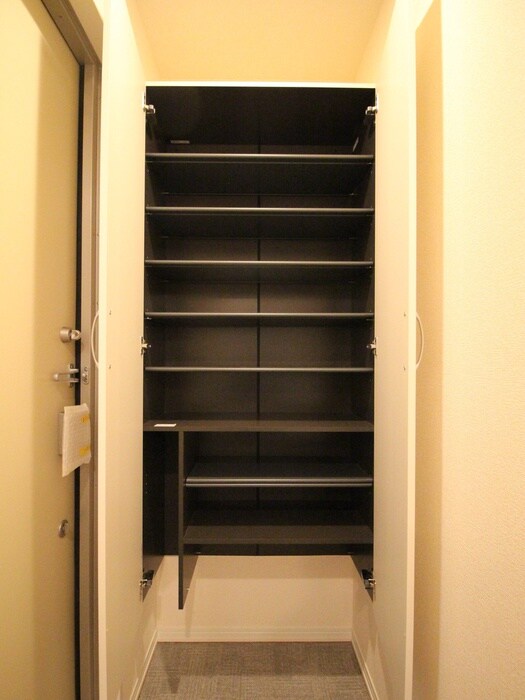 物件内観写真22　(靴箱)