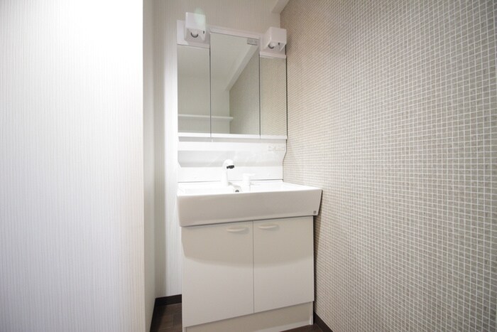 物件内観写真11　(洗面)