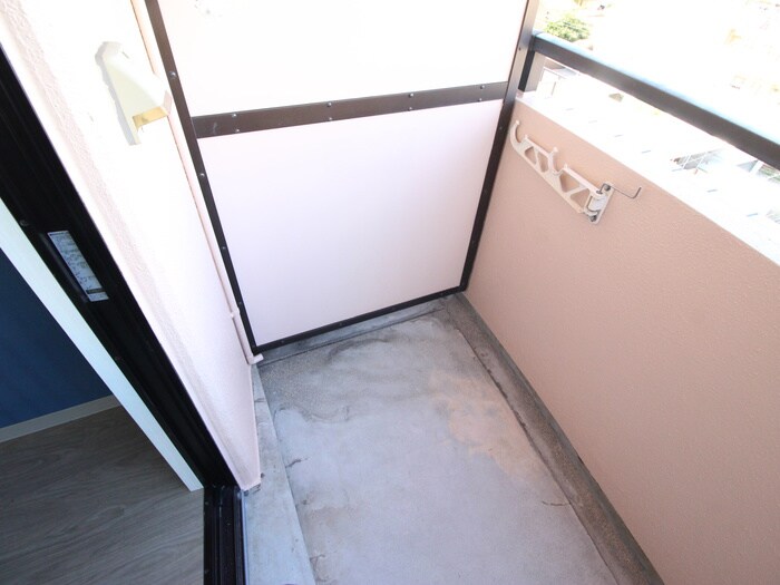 物件内観写真21　(洗濯機置場)