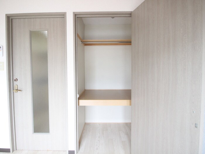 物件内観写真10　(収納)