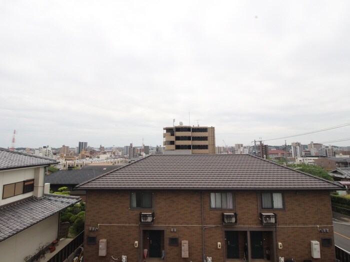 物件内観写真22　(室内からの展望)