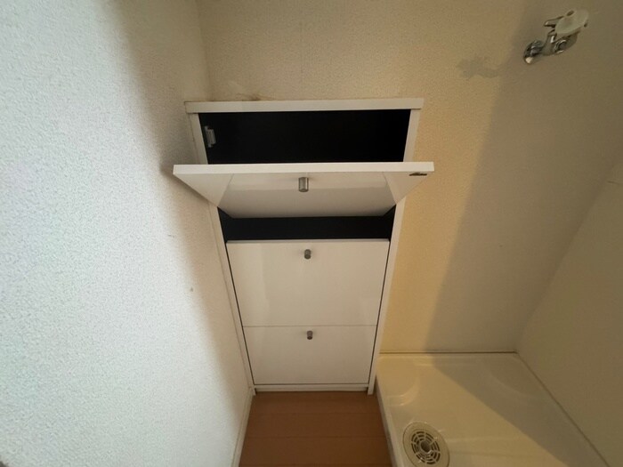 物件内観写真15　(靴箱)