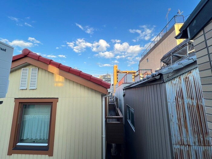 物件内観写真22　(室内からの展望)