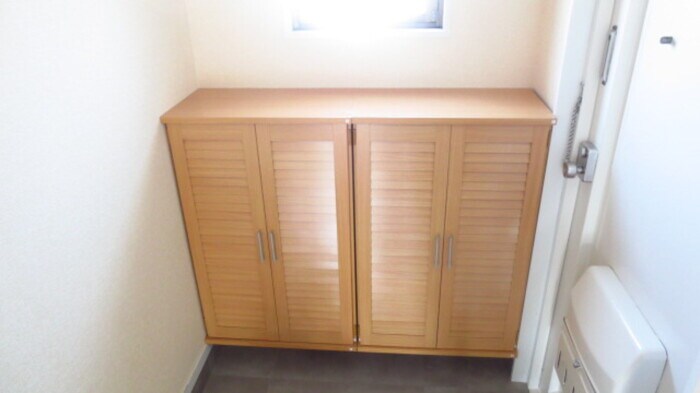 物件内観写真13　(靴箱)