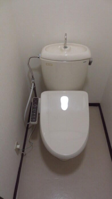 物件内観写真13　(トイレ)