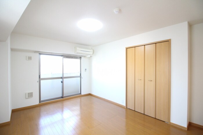 物件内観写真19　(居室)