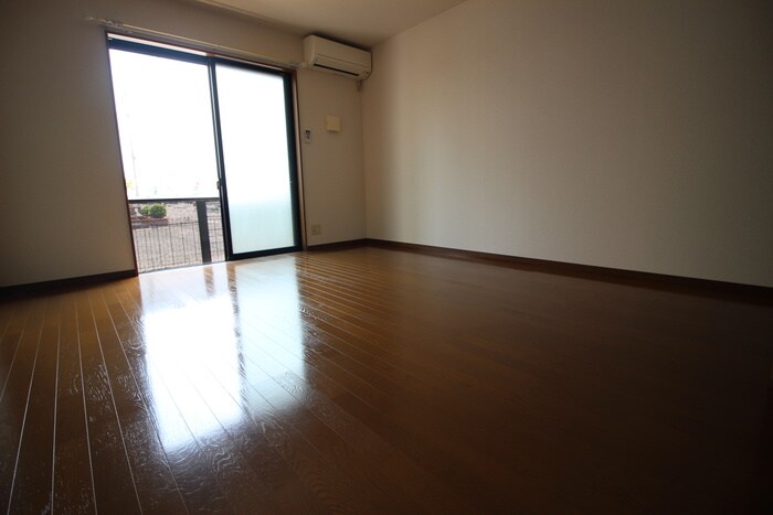 物件内観写真13　(居室)