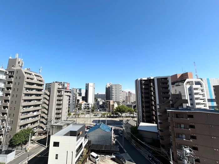 物件内観写真15　(室内からの展望)