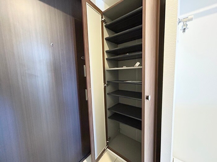 物件内観写真17　(靴箱)