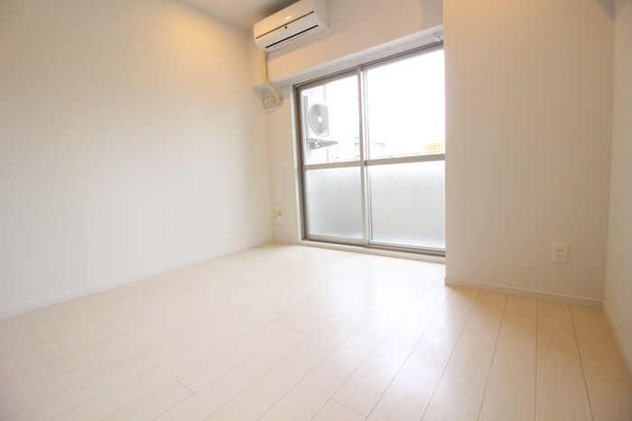 物件内観写真17　(居室)