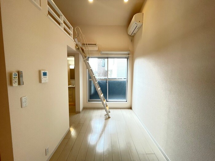 物件内観写真7　(居室)