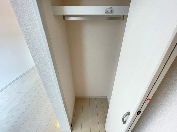 物件内観写真10　(収納)