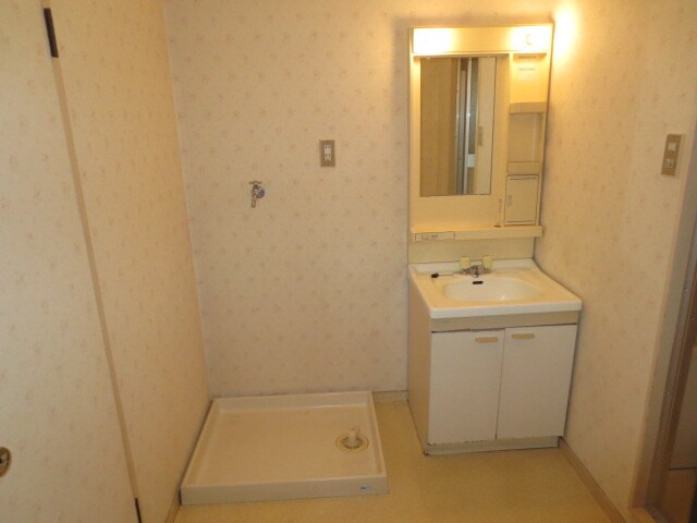 物件内観写真12　(洗面)