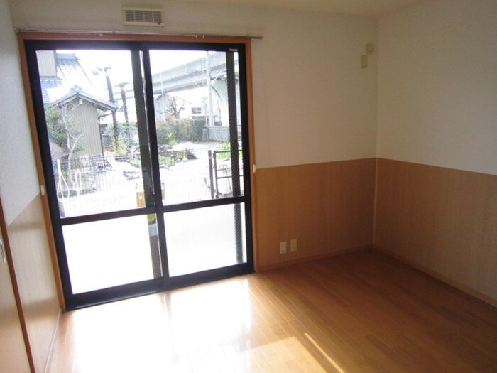 物件内観写真13　(居室)