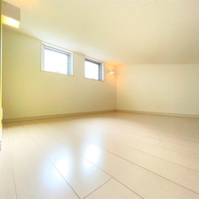 物件内観写真10　(ロフト)