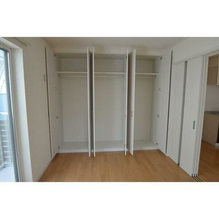 物件内観写真8　(収納)