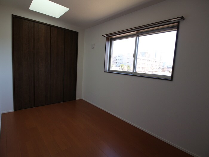 物件内観写真21　(居室)