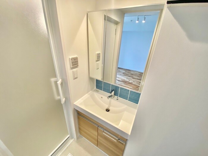 物件内観写真14　(洗面)