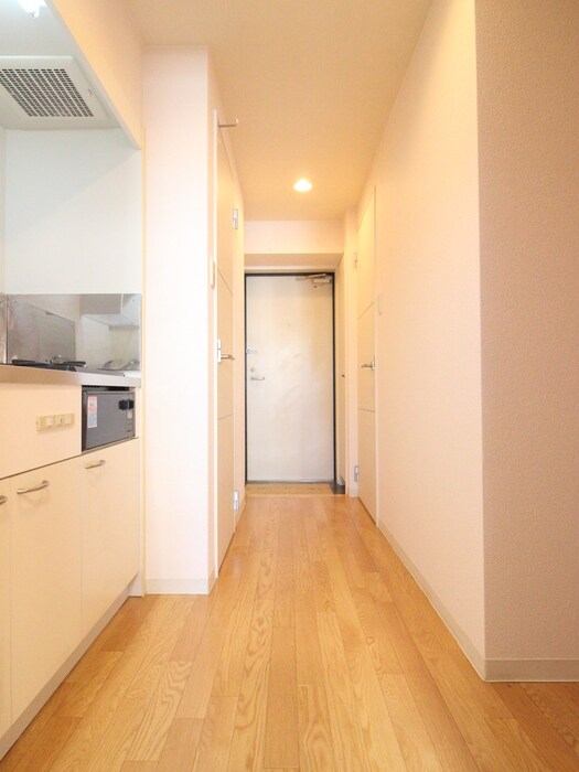 物件内観写真10　(廊下)