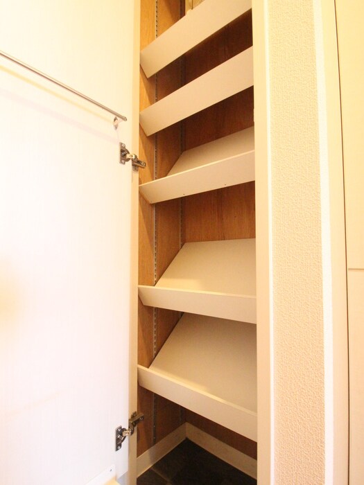 物件内観写真17　(靴箱)