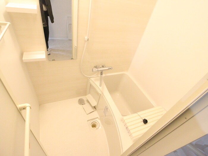 Lancia Heianのバス