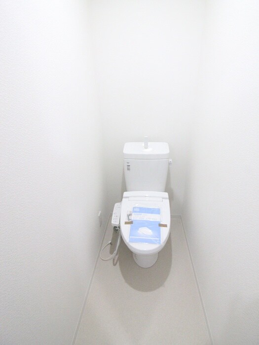 物件内観写真12　(トイレ)