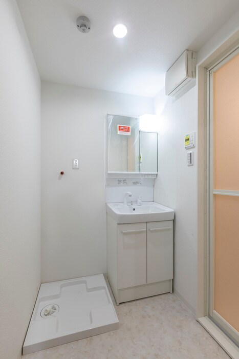 物件内観写真12　(洗面)