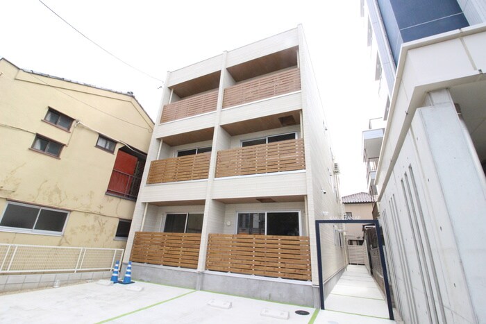 物件外観写真1　(外観写真)