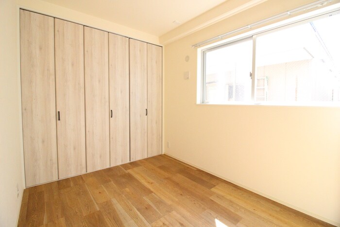 物件内観写真15　(居室)