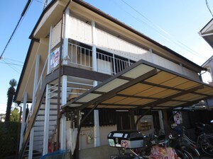 三ﾂ井荘外観写真
