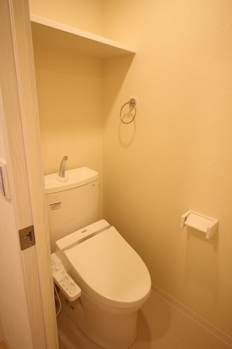 物件内観写真11　(トイレ)