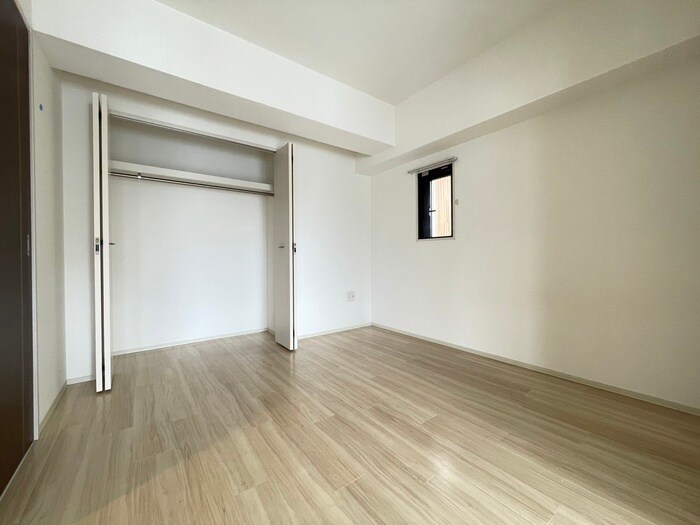 物件内観写真18　(居室)