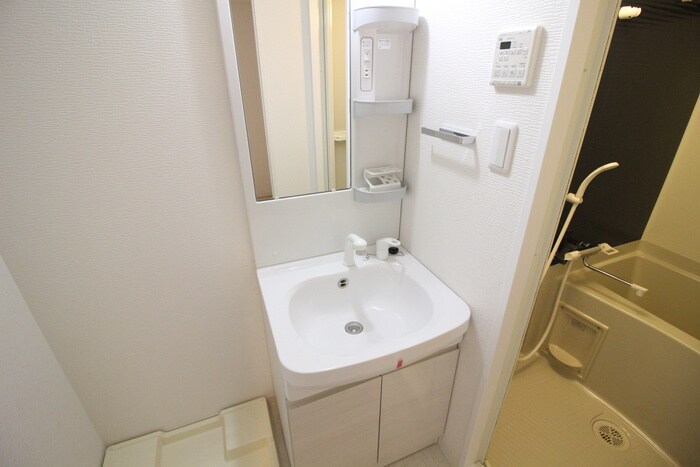 物件内観写真13　(洗面)