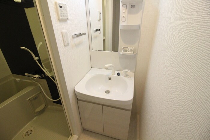 物件内観写真13　(洗面)